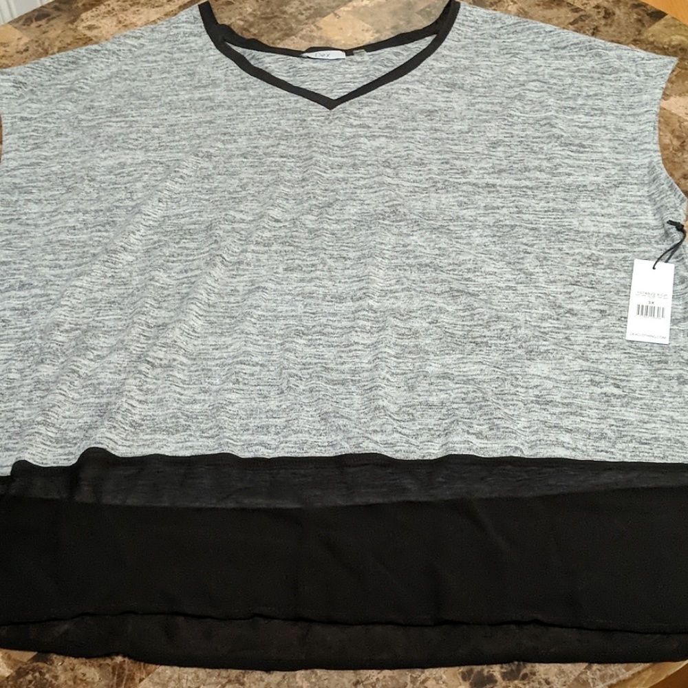 Grey and black tunic